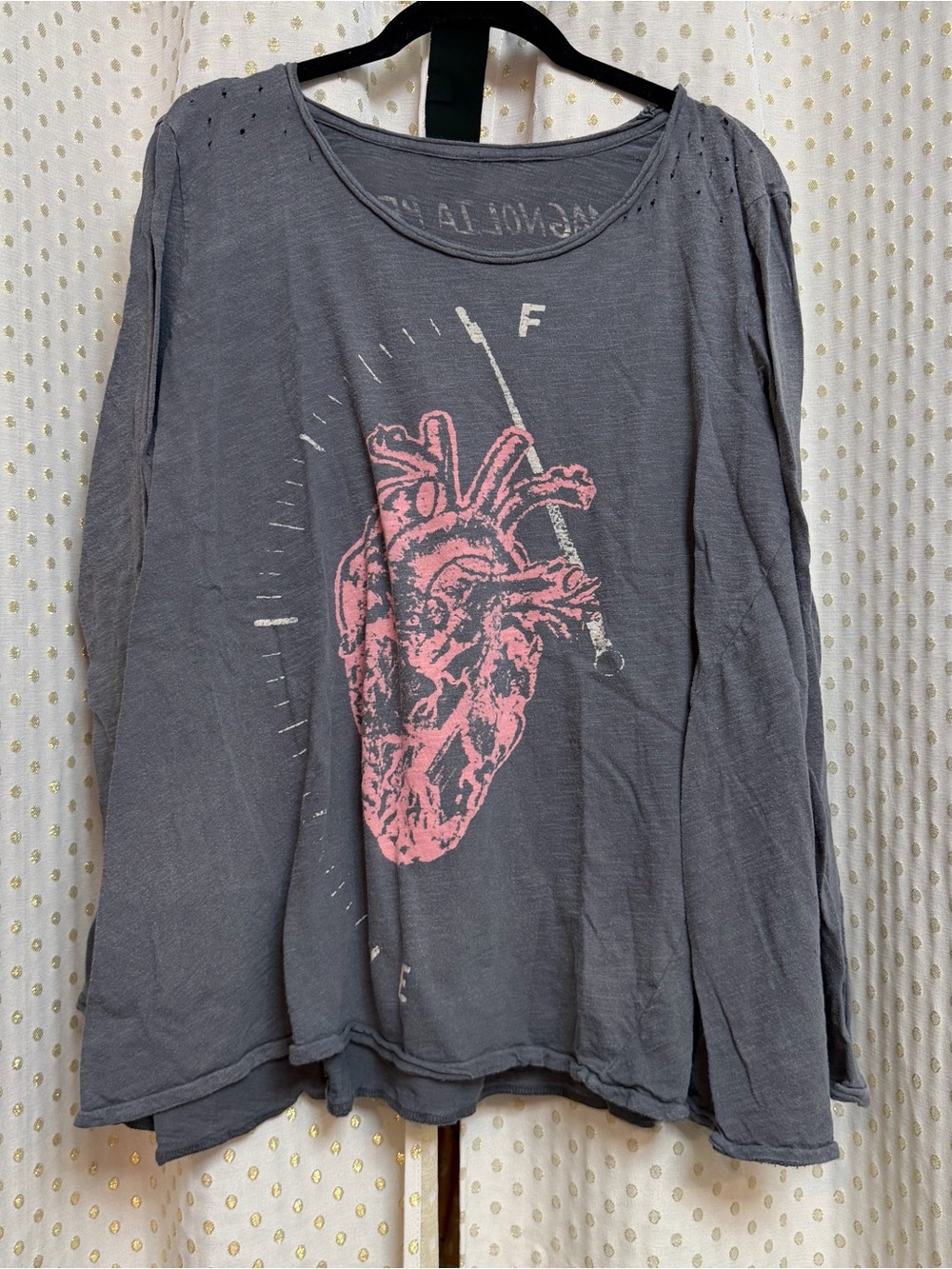 Magnolia Pearl Full Heart T 945 ozzy